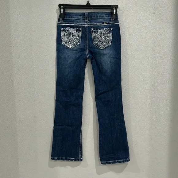 Cute jeans with decorative elements - Picture 3 of 5